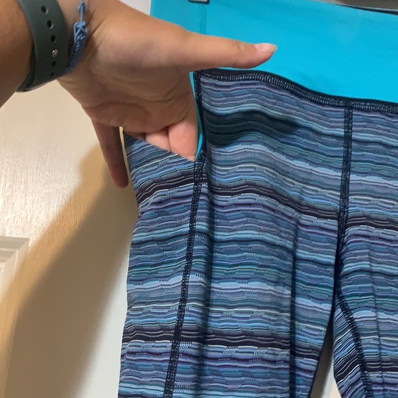 Lululemon leggings - Picture 2 of 5